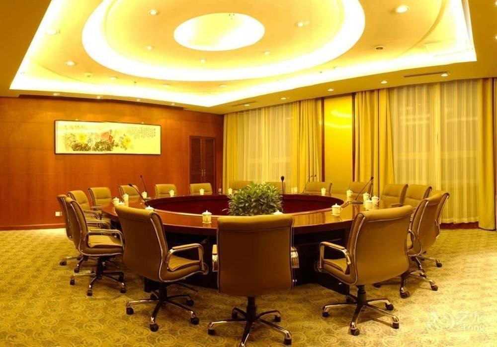 Inner Mongolia Huachen Hotel Hohhot Exterior foto